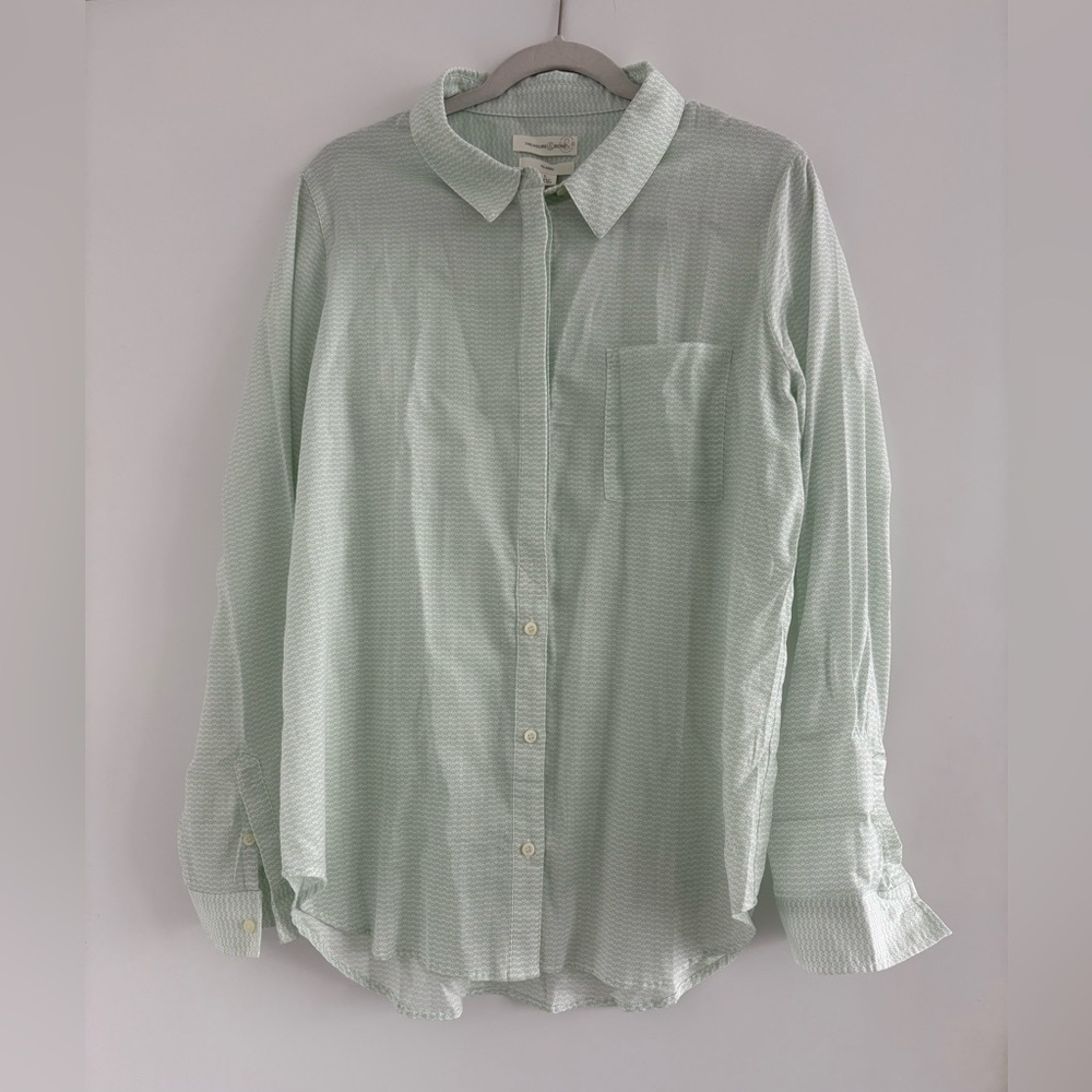 Treasure & Bond button up sz L